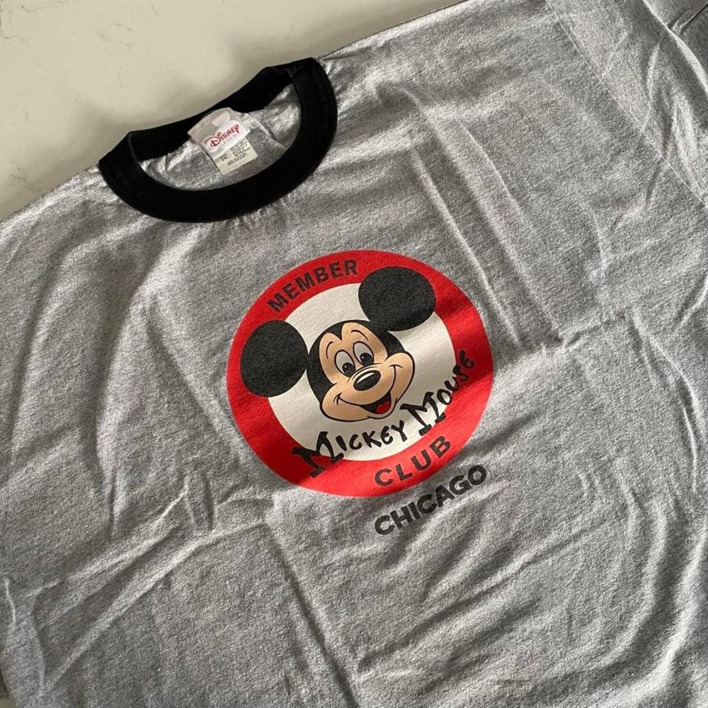 Vintage Disney Mickey Mouse club Chicago baseball style tshirt‎ 2XL